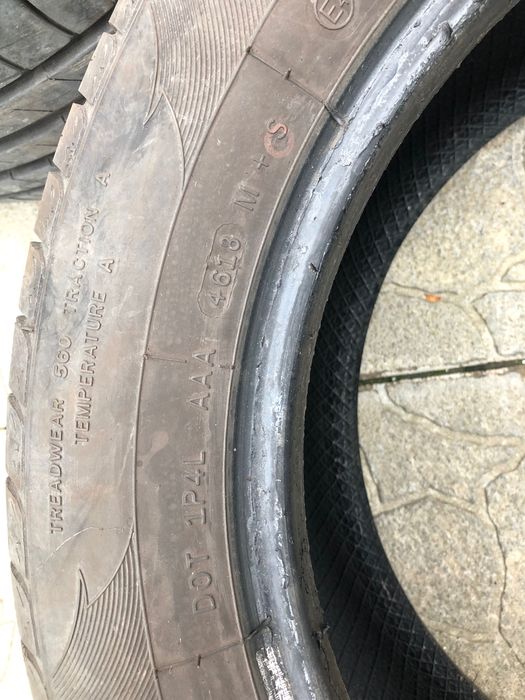 Две летни гуми 215 55 16
