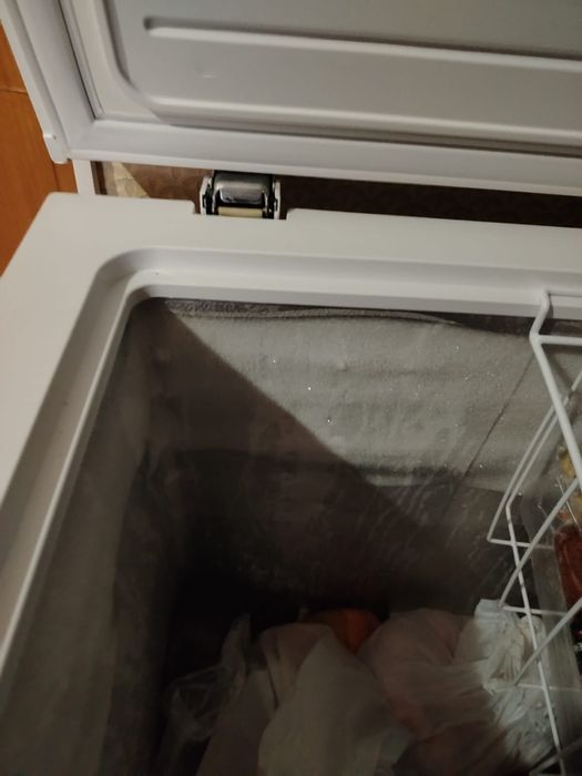 Продам морозильную камеру