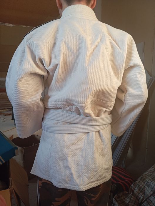 Кимано для дзюдо продам