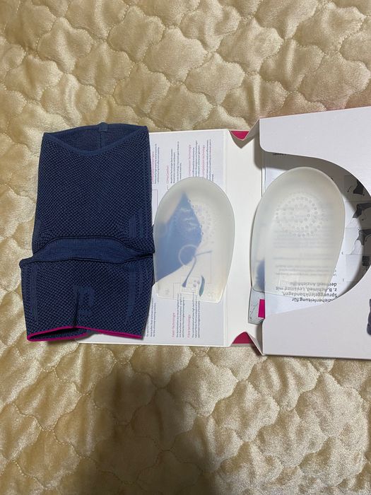 Бандаж коленный на широкое бедро пателлярным кольцом genumedi