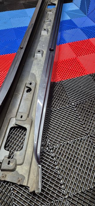 Prag dreapta M bmw seria 5 f10 f11 cod culoare A90 2012