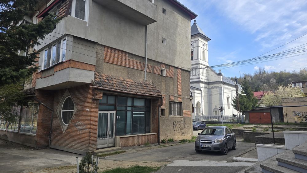 Vânzare/Închiriere - Petroșani - Zona Liceul Teoretic-ANAF