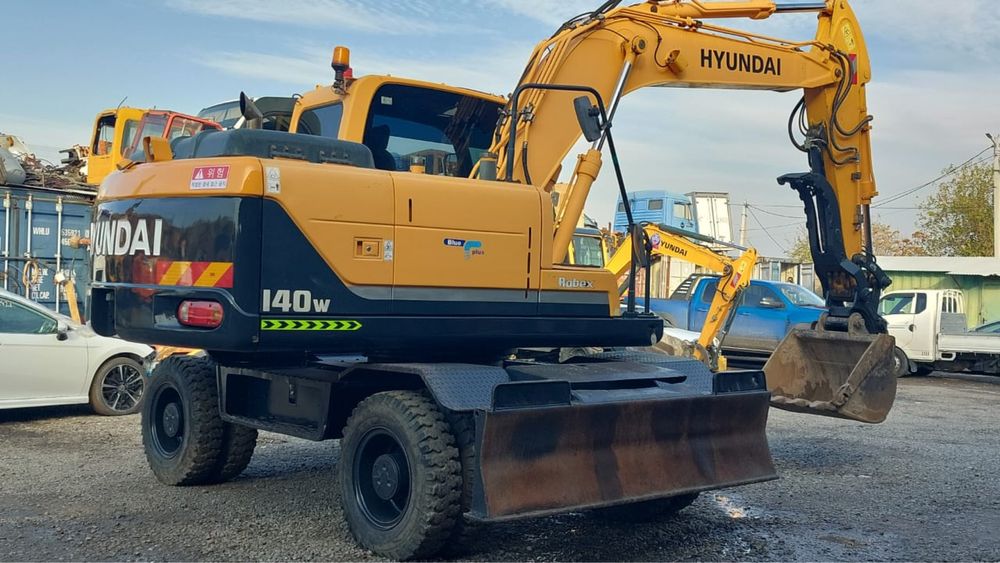 Услуги/аренда Колесного  Экскаваторов