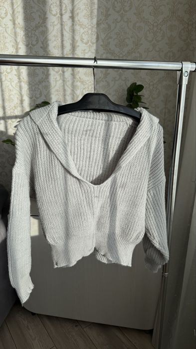 Теплые кофточки разные