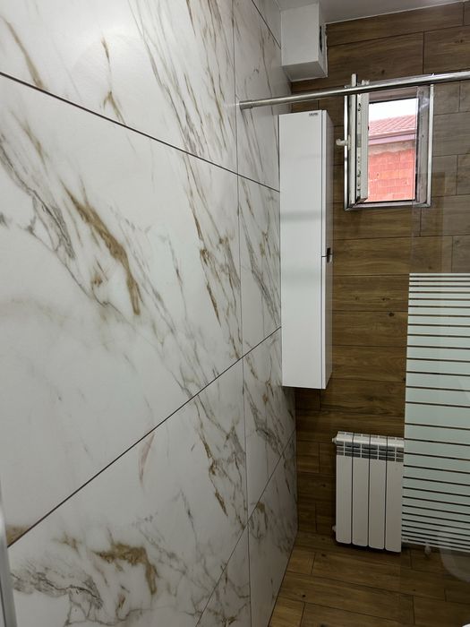 Ремонт на бани и други вътрешни ремонти.