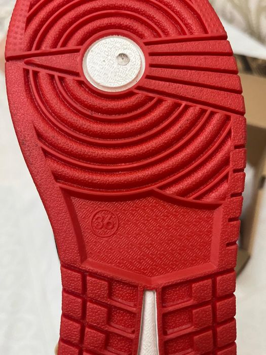 Кроссовки детские 36 размер