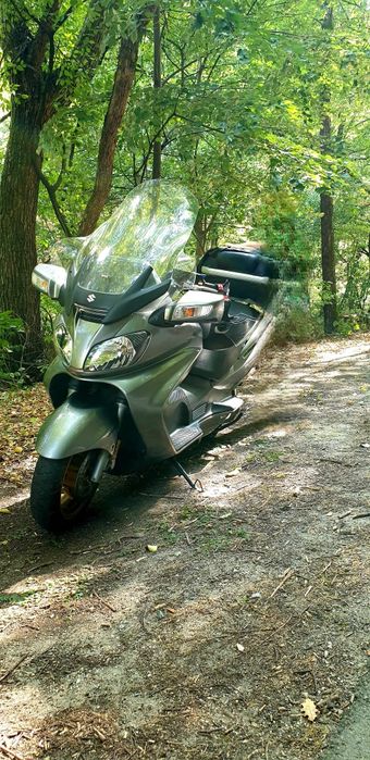 Suzuki Burgman 650