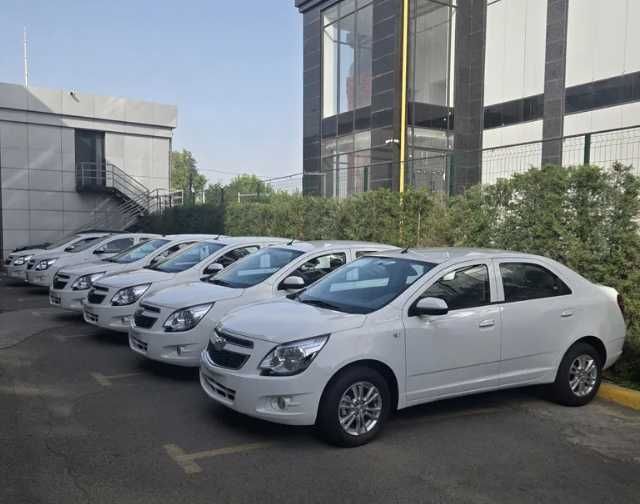 Кобальт стайл ат белый! 4 позиция AT 2025г кузов! Без пробег!