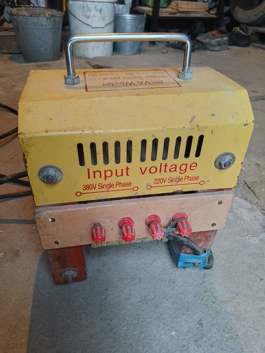 Сварочный аппарат