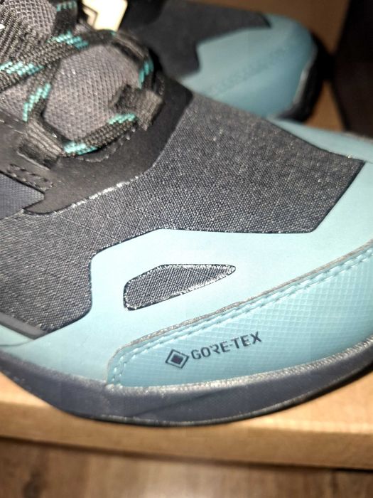 Маратонки Адидас Terrex