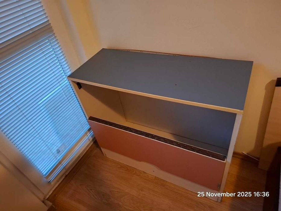 продавам ракла 86 см ширина х 34 см дълбочина х 75 см височина