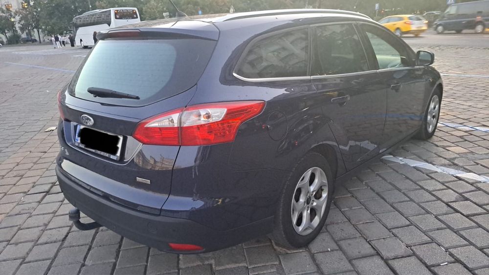 FORD Focus 2012 — imagine 5