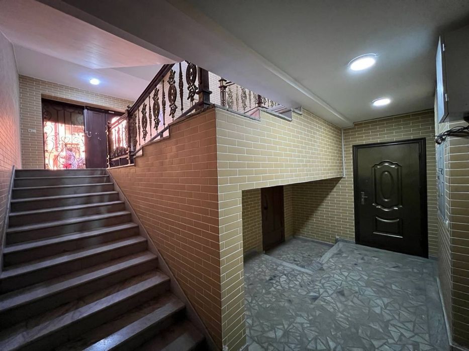 Дархан цокольный этаж