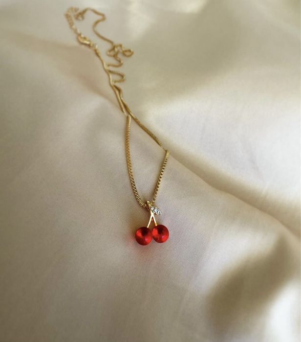 Колие “Cherry”