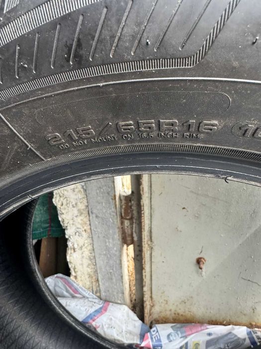 Anvelope Allseason GOODYEAR 215/65 R16 102H  M+S VECTOR 4SEASONS GEN-3 DOT3623