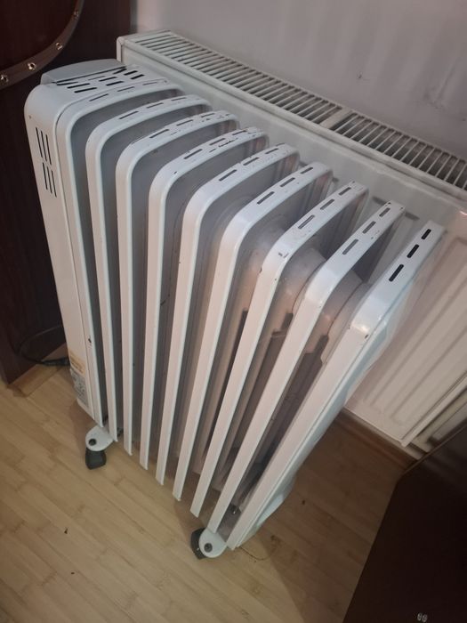 Calorifer Încălzește repede