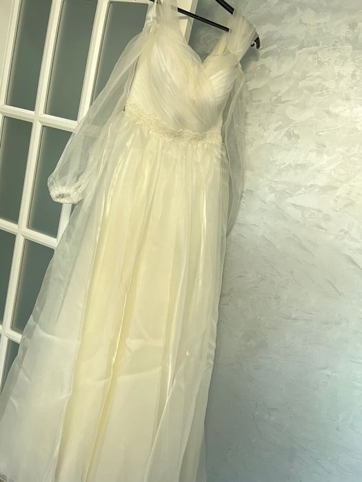 Продаю свадебное платье.