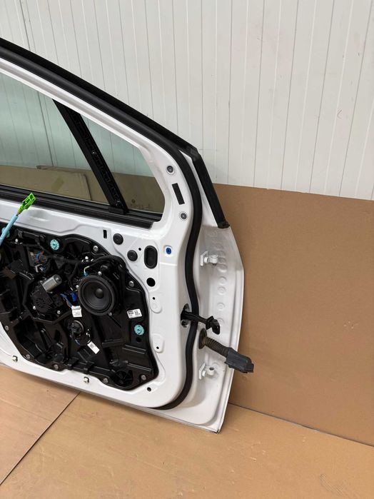 Предна Лява Врата За БМВ У06 9627087 BMW U06