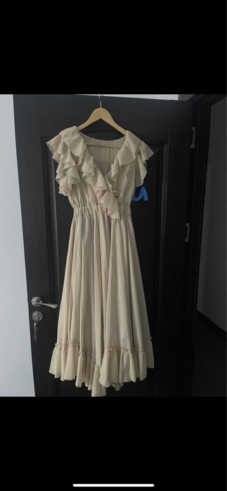 Rochie voal crem 36