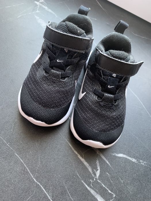 Adidași Nike revolution 6 mărimea 22