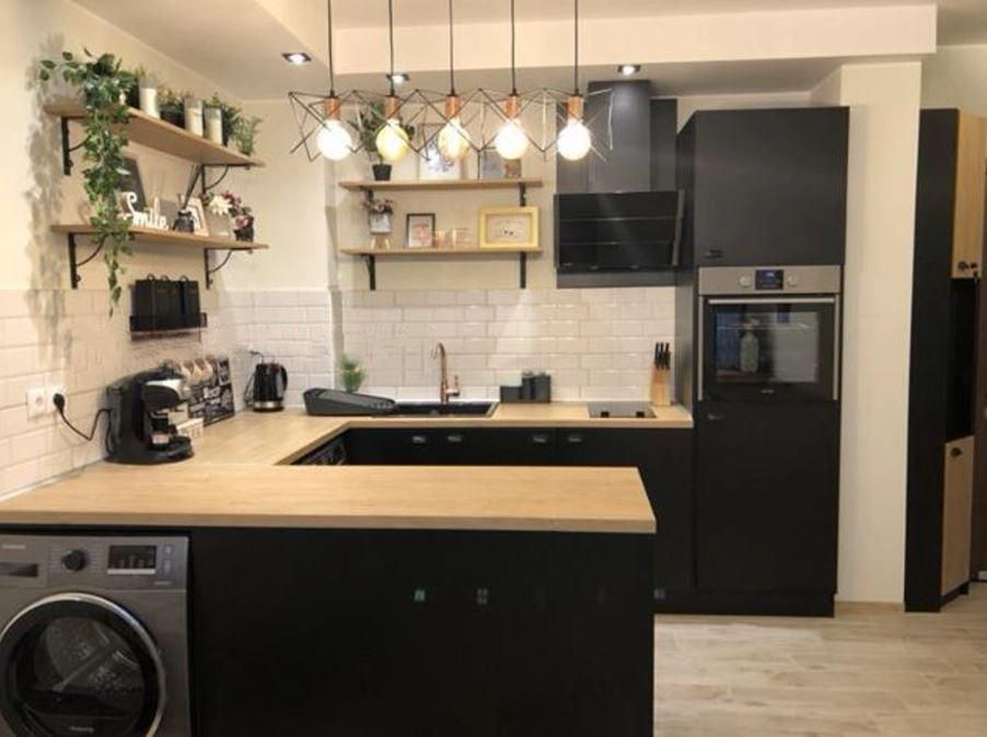 Дава се под наем Двустаен апартамент в Варна, Бриз - 70 кв.м за 800 € - Снимка #2