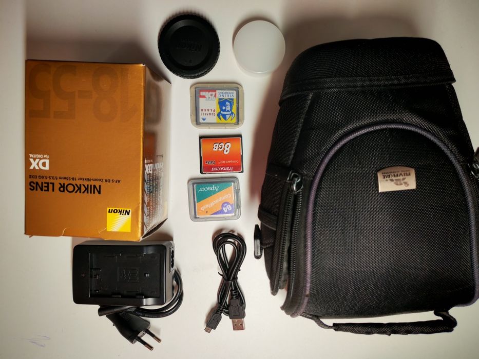 Зеркальный фотоаппарат Nikon d70