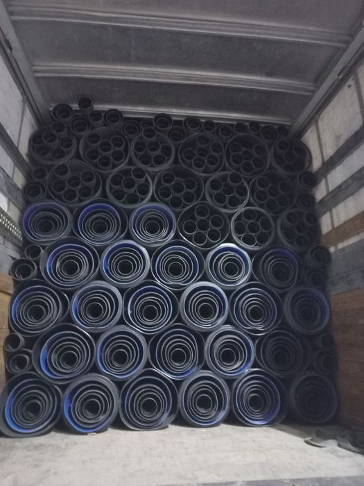 Гофрированная труба. труба гофра. Труба пвх. Дренажная труба. Gofra.