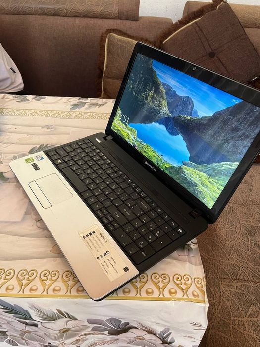 Notebok Packard bell