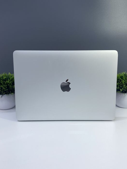 Apple MacBook Air 13