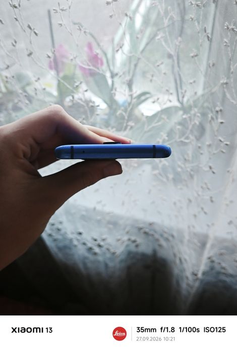 One plus 8 pro 256gb