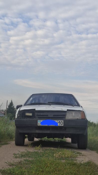 ваз 2109 продам. 1.5