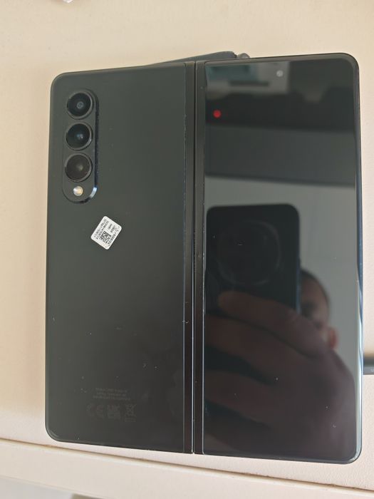 Samsung Z Fold 3 Kато нов! 256gb+кейсове+S pen