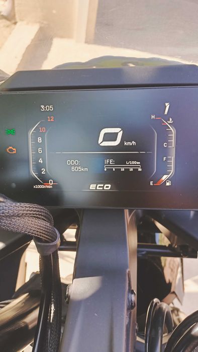 Motocicletă CF Moto300SR 600km