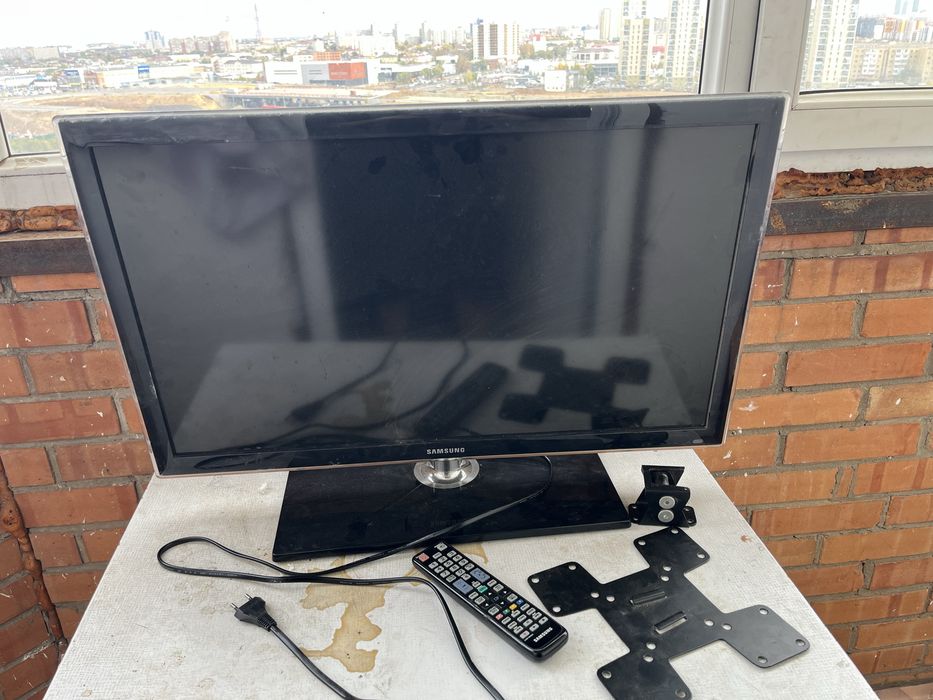 Продам телевизор