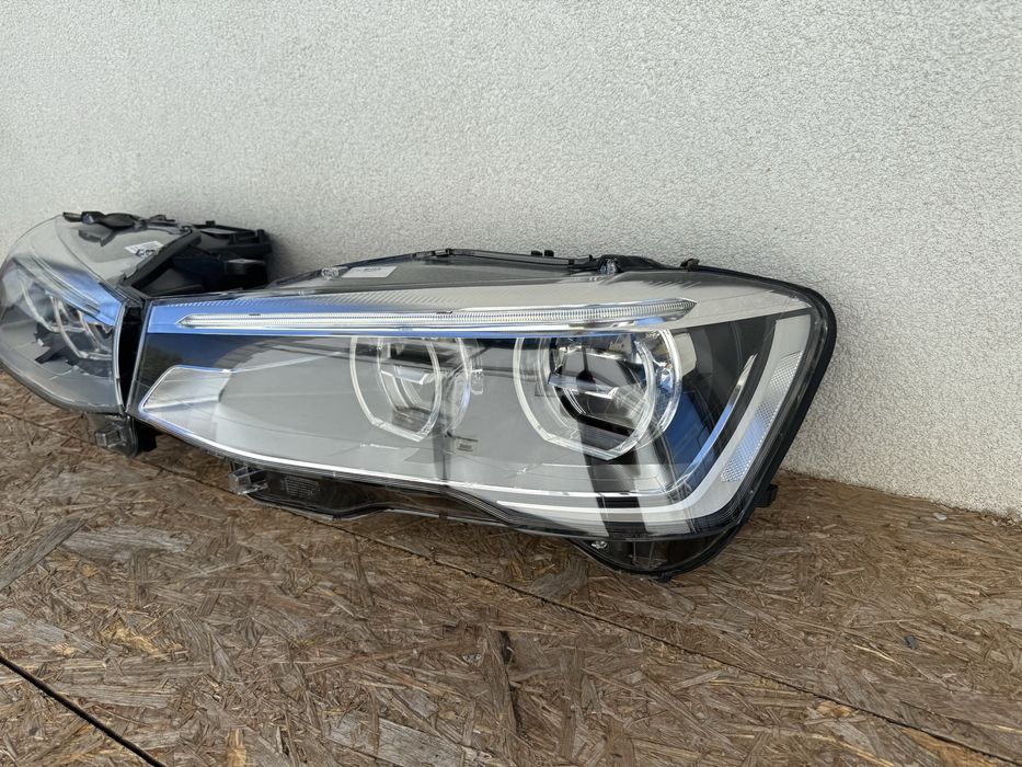 SET Far stanga dreapta BMW X3 X4 F25 F26 LCI Full LED Adaptiv Original