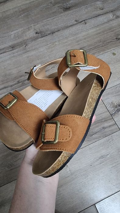 Летние сандалии 33 размер