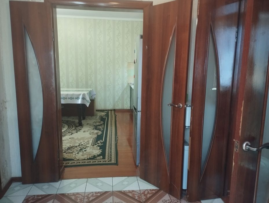 Қала орталығында 5 бөлмелі жер үй сатылады