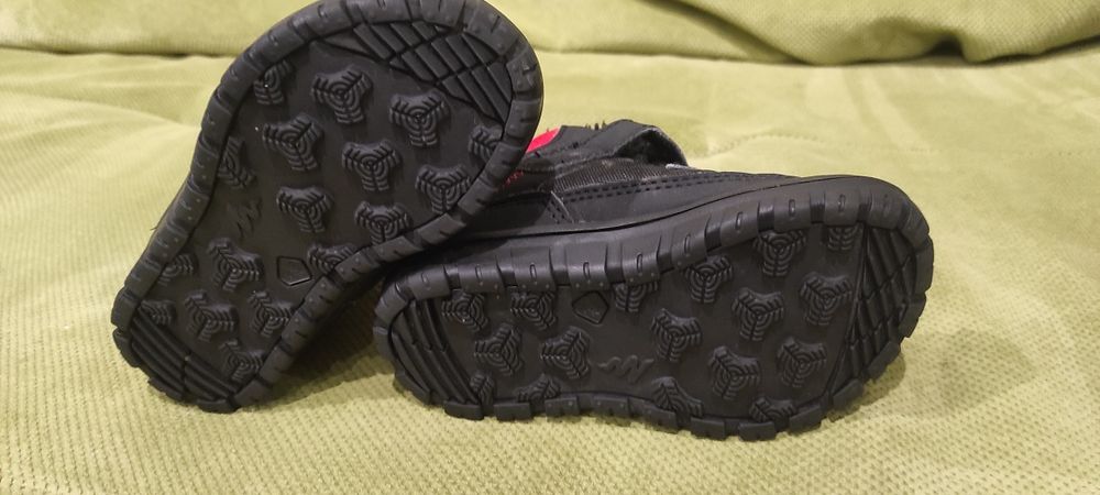 Зимни обувки 24 номер