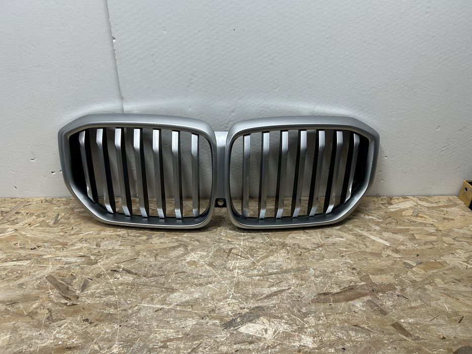 Grila bmw X5 G05 LCI 2024-2025