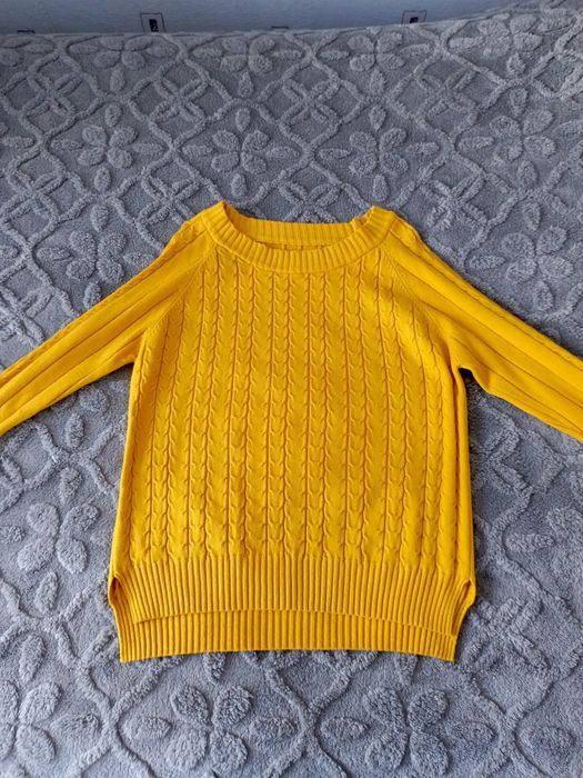 Отдам теплую кофту