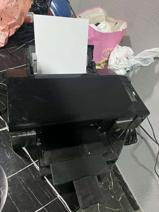 Принтир л805 ислеп тур жагдайы жаксы