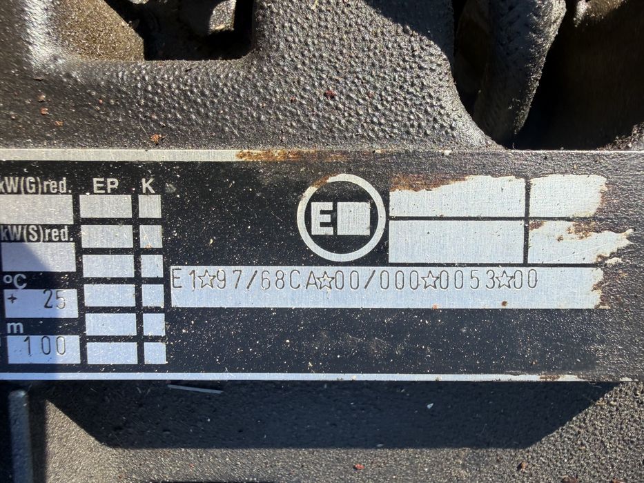 Двигател Deutz F4L1011 42 kW 57 к.с. дизел