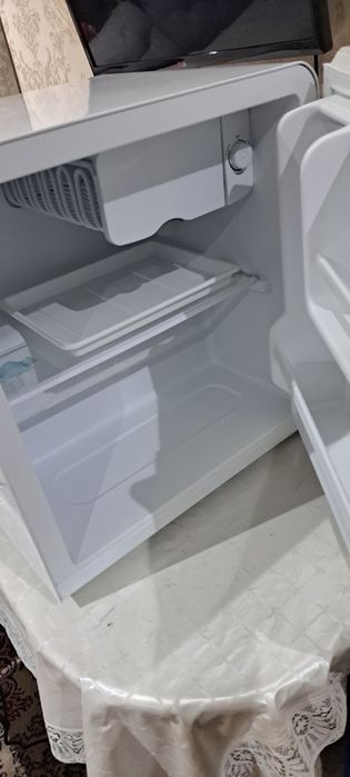 Мини холодильник новый с коробкой