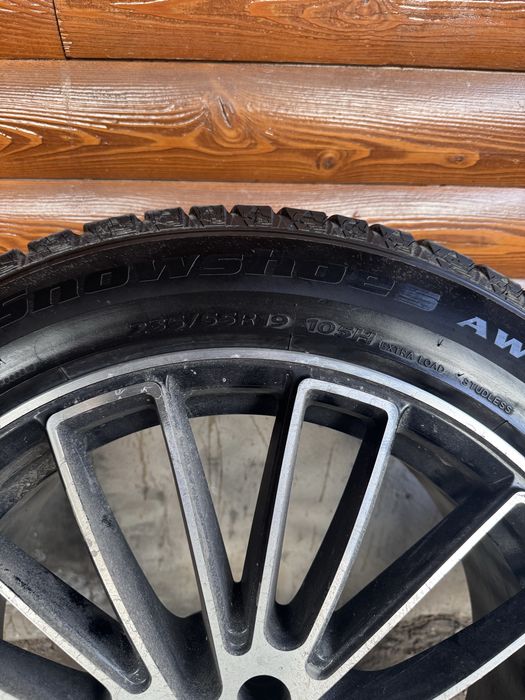Продам диски с зимней резиной от Porsche