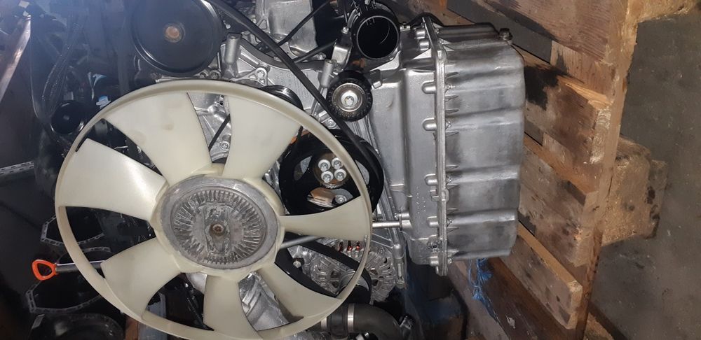Motor mercedes sprinter 2.2 , an 2018 , 2000 km reali!!!