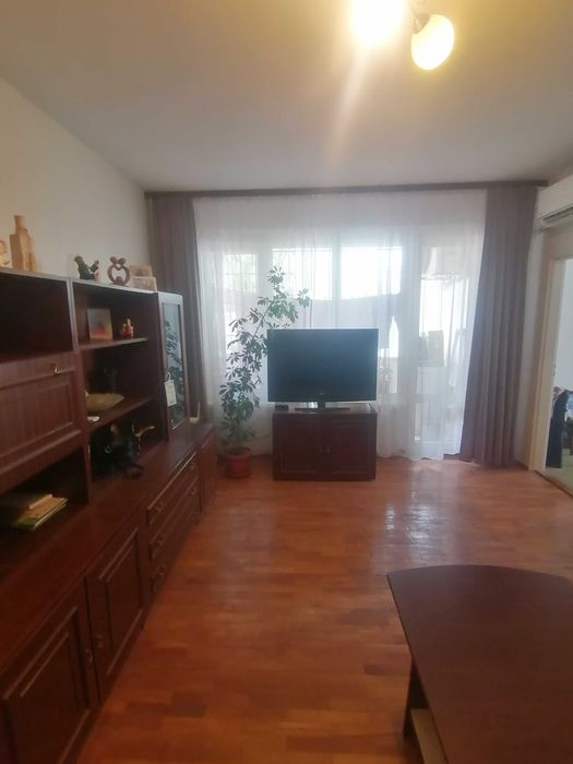 Продава се Тристаен апартамент в Варна, Кайсиева градина - 68 кв.м за 1837 €/кв.м - Снимка #1