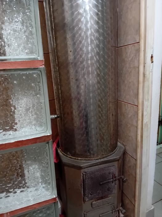Vînd boiler din inox!