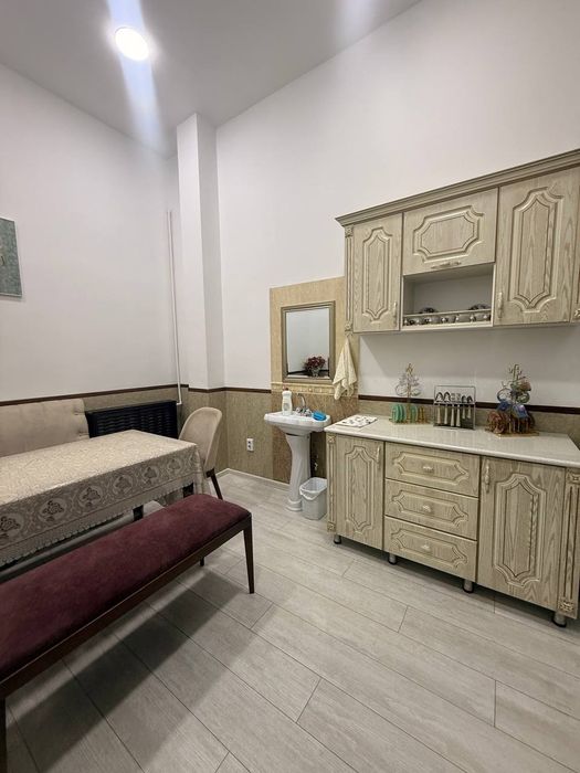 Сдаётся Готовая Клиника 450м2 Орн-Тараса Шевченко (N151)