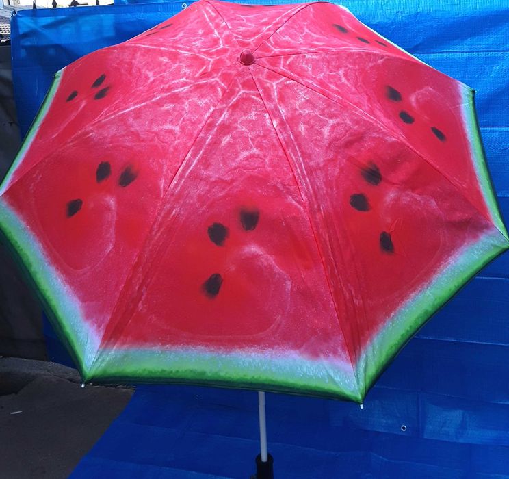 Umbrele pentru plaja, camping cu diametrul 1,6 m si protectie UV - 50