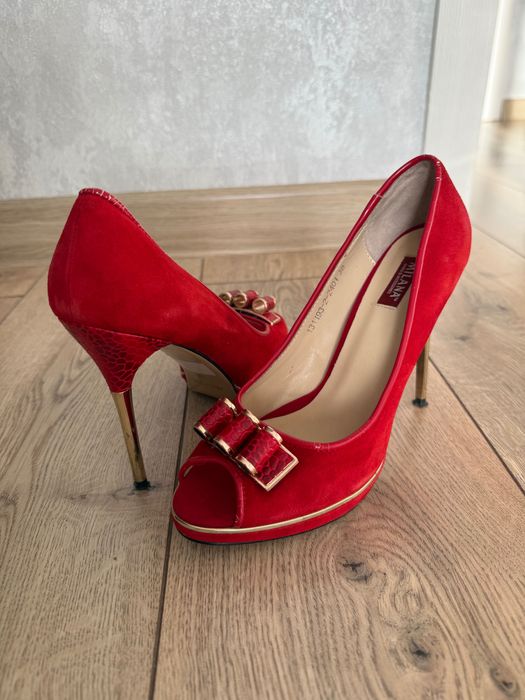 Продам туфли 37 го размера